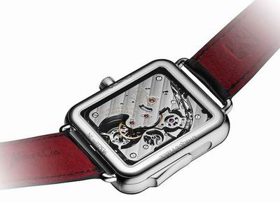 当时计更关乎人心，巴塞尔表展上的陀飞轮也开始回归纯粹之美