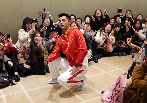 张继科公布了恋情，他离说出“退役”还有多远