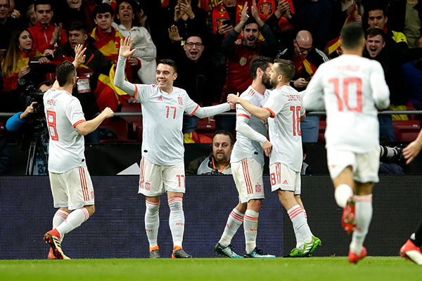 梅西被活活气走了！阿根廷1比6西班牙，遭队史最惨败局