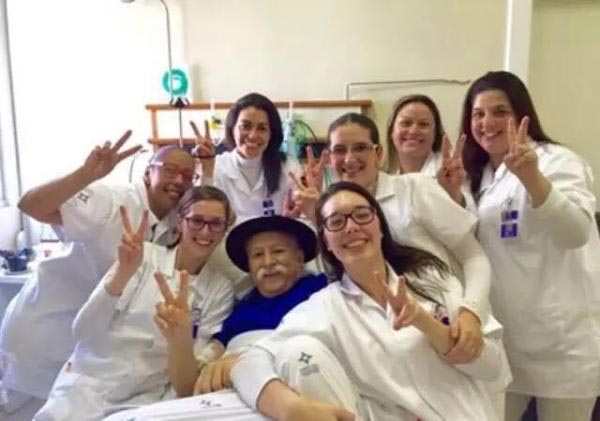 巴西队终于复仇了德国，可惜“足球爷爷”看不到了