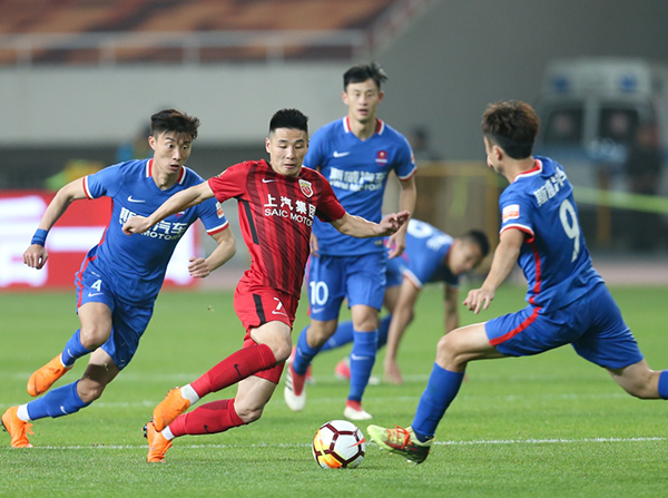 上港四连胜开局创队史纪录，国脚身心俱疲也能拿下胜利