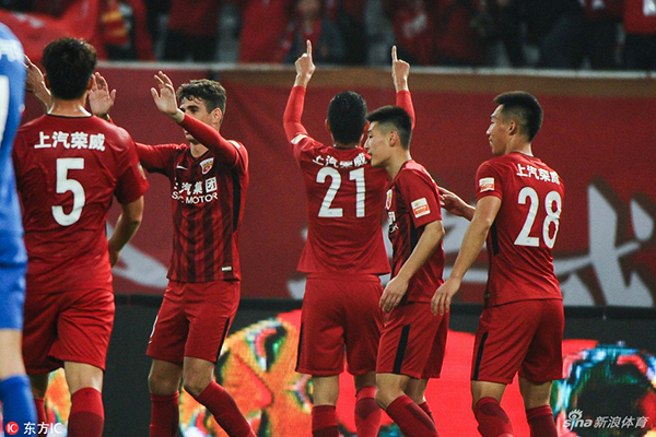 上港四连胜开局创队史纪录，国脚身心俱疲也能拿下胜利