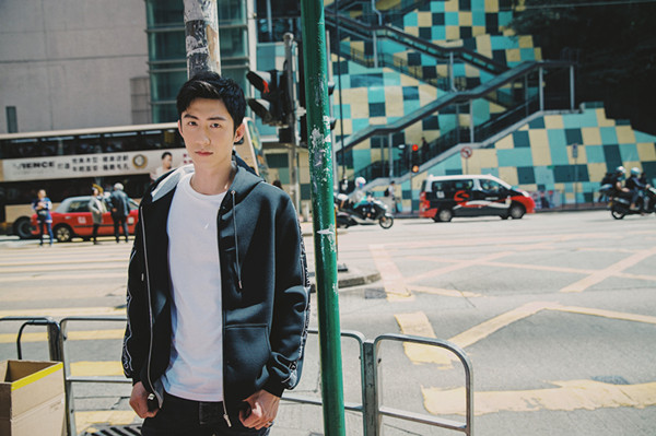 专访｜“狙击手”黄景瑜：《红海行动》圆了当军人和英雄的梦