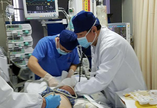 二胎孕妇孕31周植入起搏器，生死时速20天