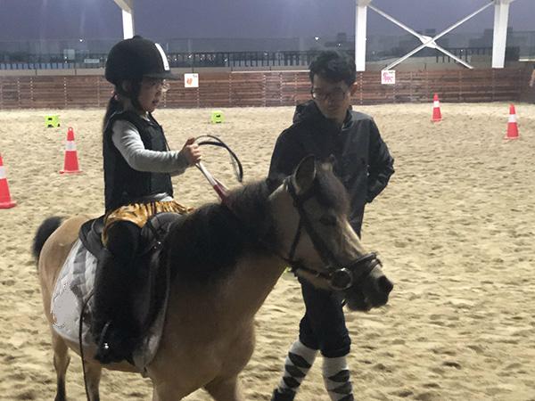 从“帽子戏法”到“优雅家庭”，上海环球马术赛成了礼仪盛典