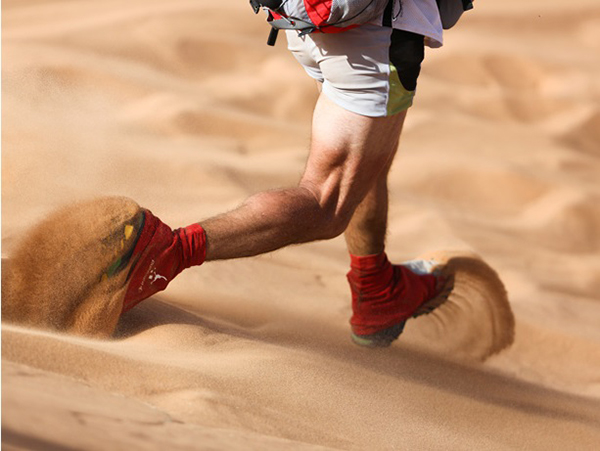 用马拉松的方式，打开撒哈拉沙漠