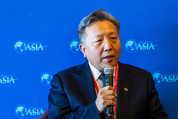 吴晓求：贸易战对中国资本市场的影响比对美国市场的影响要小