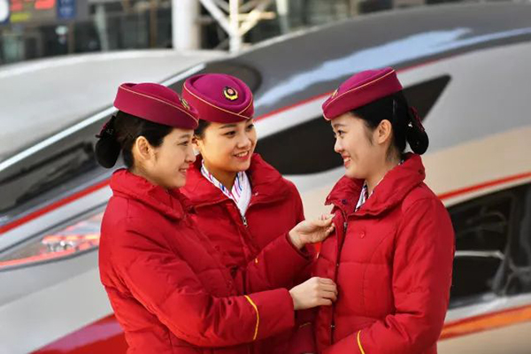 时速250公里复兴号中国标准动车组研制：设计方案评审通过