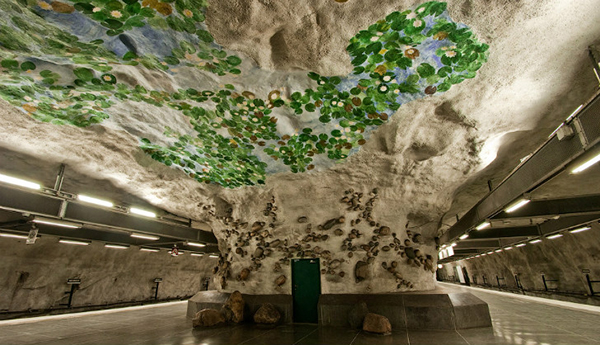 读图 | 世界上最长的画廊，斯德哥尔摩地铁站