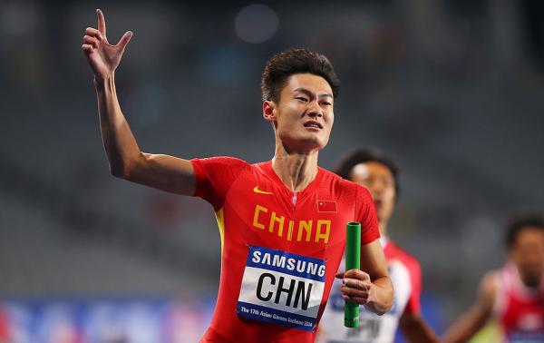 张培萌告别赛道留下空缺，中国男子百米接力谁来接棒