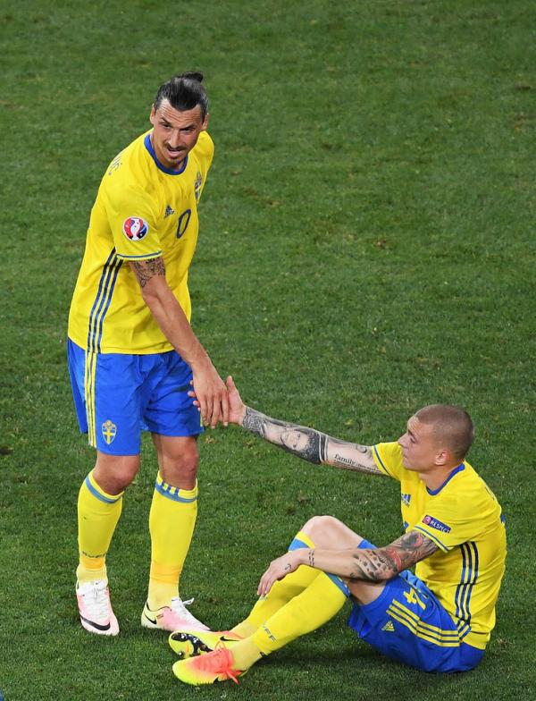 伊布又想参加世界杯，这次轮到祖国瑞典“抛弃”他了