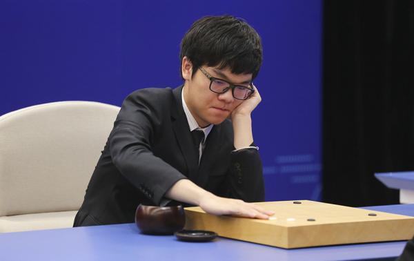 柯洁4月再度约战人工智能，这次对手是国产“星阵围棋”