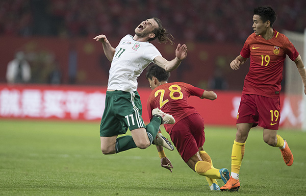 足协责成里皮总结“中国杯”惨败缘由，老帅提前结束休假