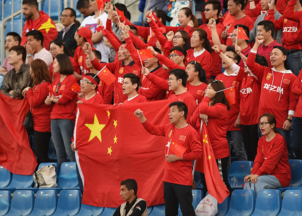 中国女足获亚洲杯季军，前锋李影加冕最佳射手