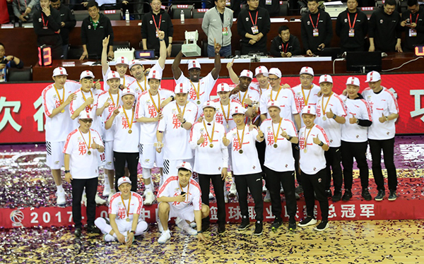 “老叔”郭士强：为冠军十年如一日，你还能说他不优秀吗