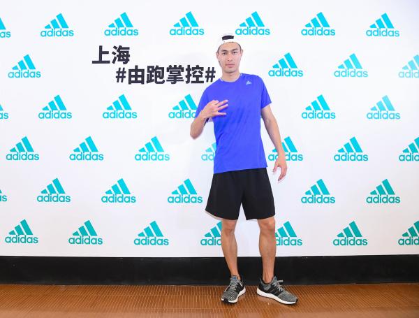 肌肉型男杨祐宁：告别“炫跑族”，才会明白马拉松精神