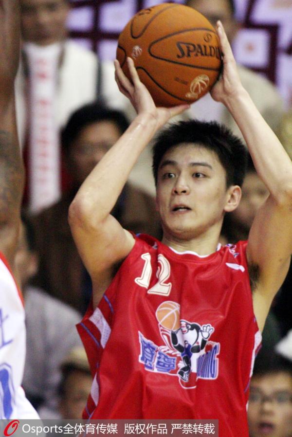 择一队终老，择一城终生！再见，辽宁男篮队长杨鸣