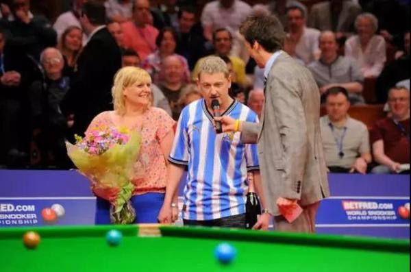 禁止穿运动服看斯诺克！这条规定让全世界球迷炸锅了