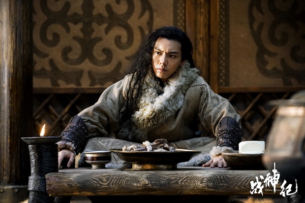 陈伟霆扮演奇幻版铁木真：“骑马骑得屁股好疼”