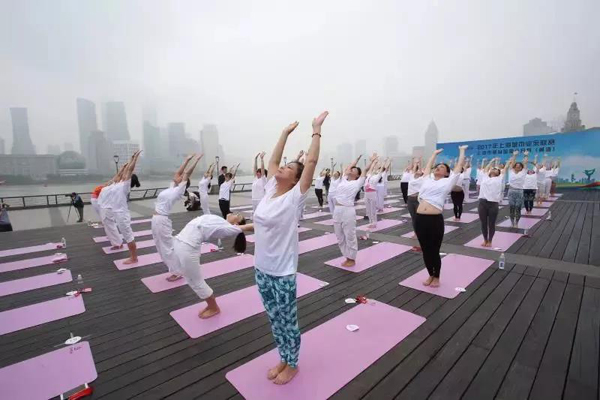 滨江45公里贯通开放，300场赛事助推上海全民健身