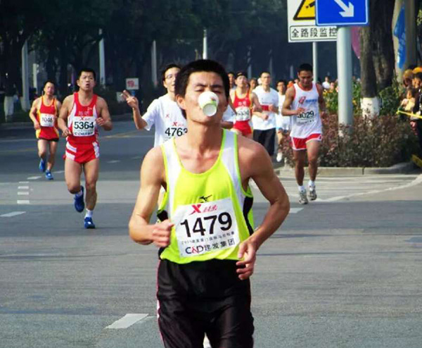 涨知识丨运动减肥，你真的连喝水都不会