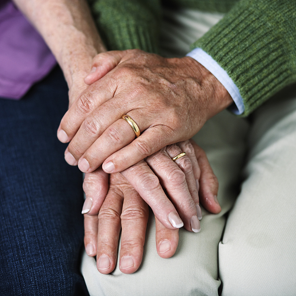 你愿意另一半看你手机吗