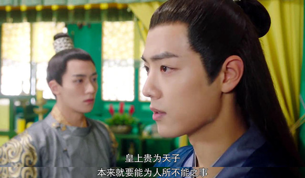 偶像男团后援会会长，穿越到古代跟爱豆撕名牌