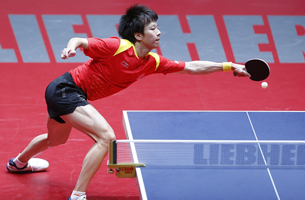 国乒男女队收获世乒赛四连胜，樊振东险遭葡萄牙对手爆冷