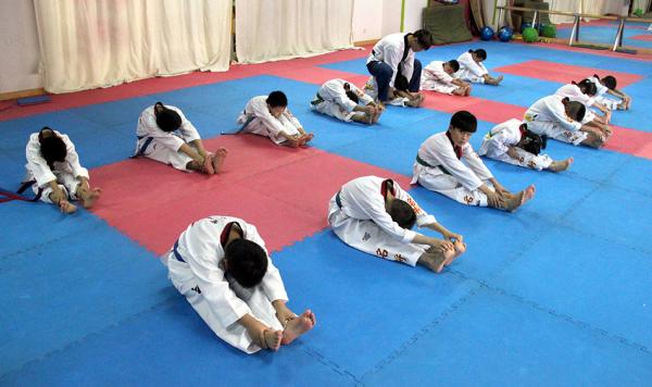 父母为什么要送孩子去“挨打”？