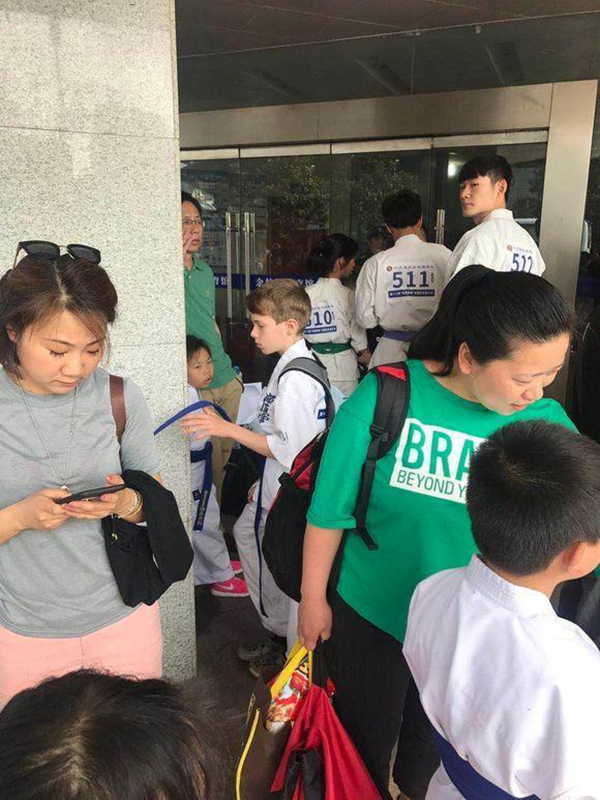 父母为什么要送孩子去“挨打”？