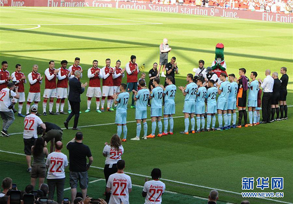 最后一次，让我们致敬阿森纳主帅温格