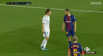 国家德比成了“自由搏击”，但西班牙球员的内讧却治好了