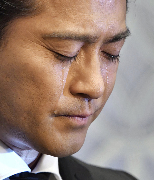 山口达也因骚扰女高中生丑闻退团退社