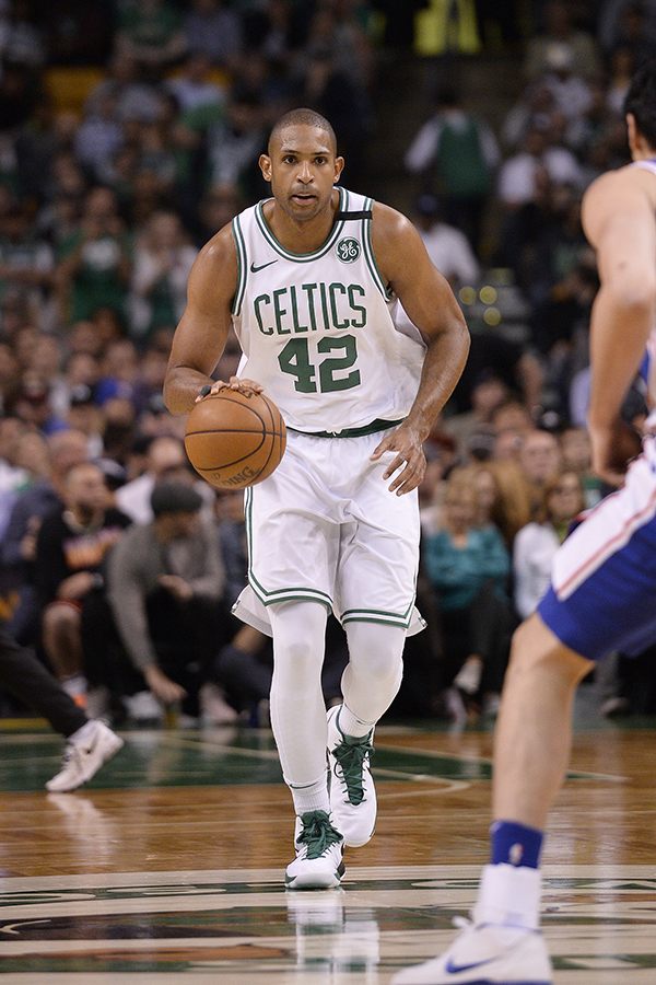 连续两年会师东决，年轻的凯尔特人谁来阻挡詹姆斯