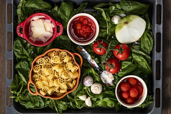 下厨房| 这三道简单意面，让你的嘴巴尝到“鲜”