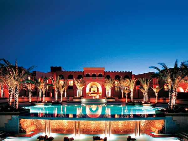 阿曼，堡垒林立之国