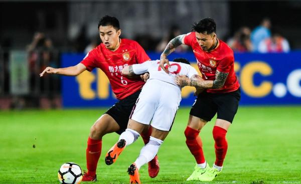 广州恒大2比2权健无缘亚冠八强，7年王朝真的落幕了？