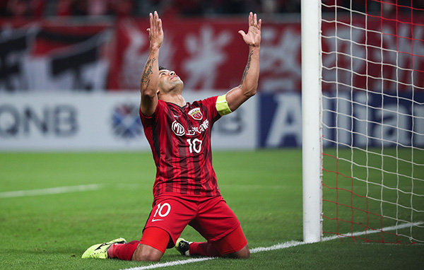 新华社评论：中超仍在抱外援大腿，急需日韩式技战术革命