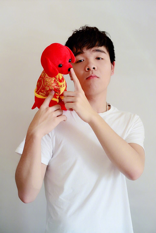 柯洁首度还原对战阿尔法狗幕后故事：浑身颤抖，只想大声痛哭