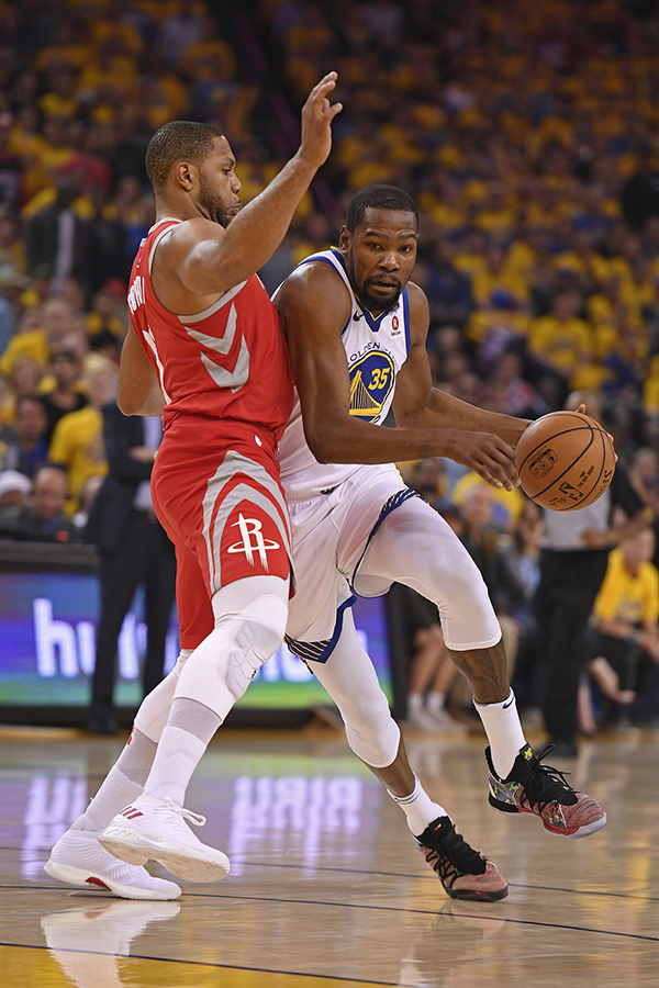 张佳玮｜库里醒了，火箭完了？