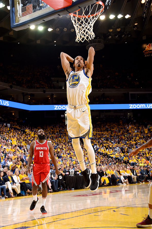 张佳玮｜库里醒了，火箭完了？