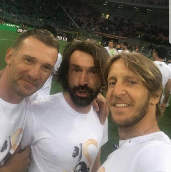 看哭了！一场皮尔洛告别赛，写满了你我的青春