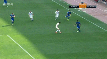 国足新星黄紫昌：里皮说我是球队未来，入队第一天就约面谈