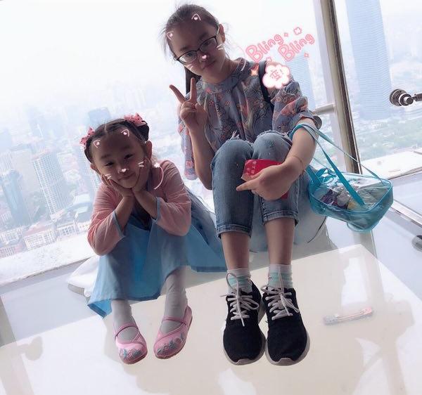 澎湃儿童节征稿| 感谢上天送我“佳瑶姐姐”