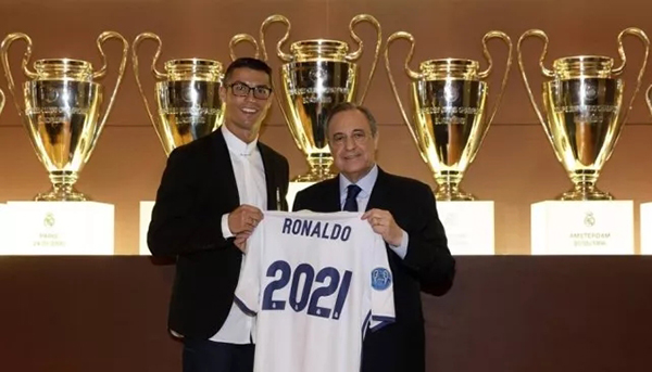 C罗缘尽皇马？当劳尔大罗被扫地出门，他看得到结局