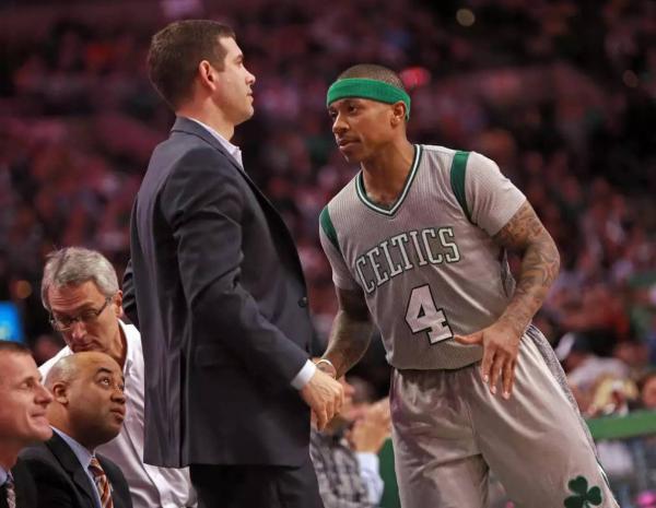 “鬼才教练”史蒂文斯：41岁，他就成了波波维奇