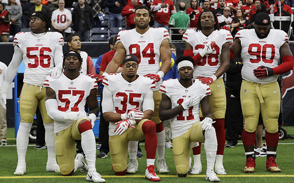 严禁“奏国歌期间单膝跪地”，特朗普和NFL的战争还没完