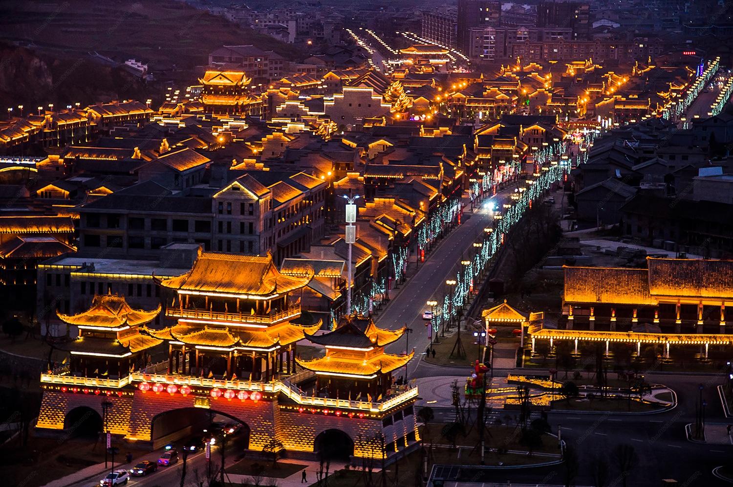 3.瓮安草塘千年古邑旅游区 副本.jpg