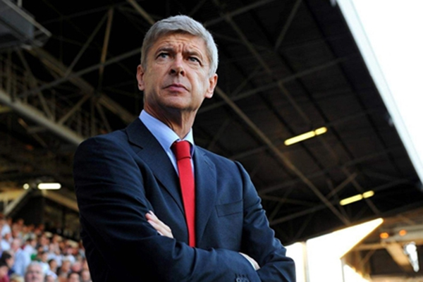 谁有胆“背锅”皇马帅位？教授温格了解一下