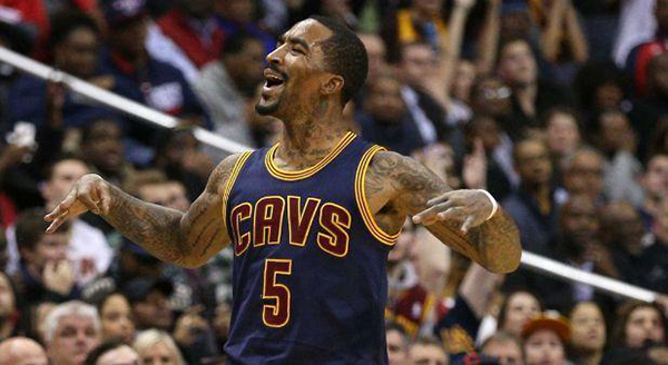 火成表情包的JR是怎样的存在，他只是一个神经刀吗